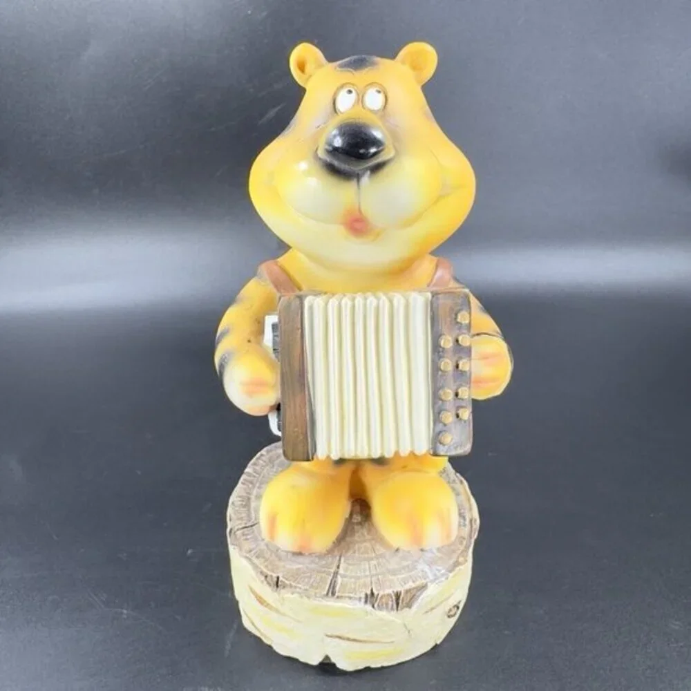 Vintage Resin Tiger Musician Playing the Accordion Harmonica Decorative Figurine